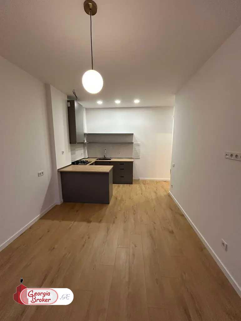 nearly repaired 2-room apartment for sale