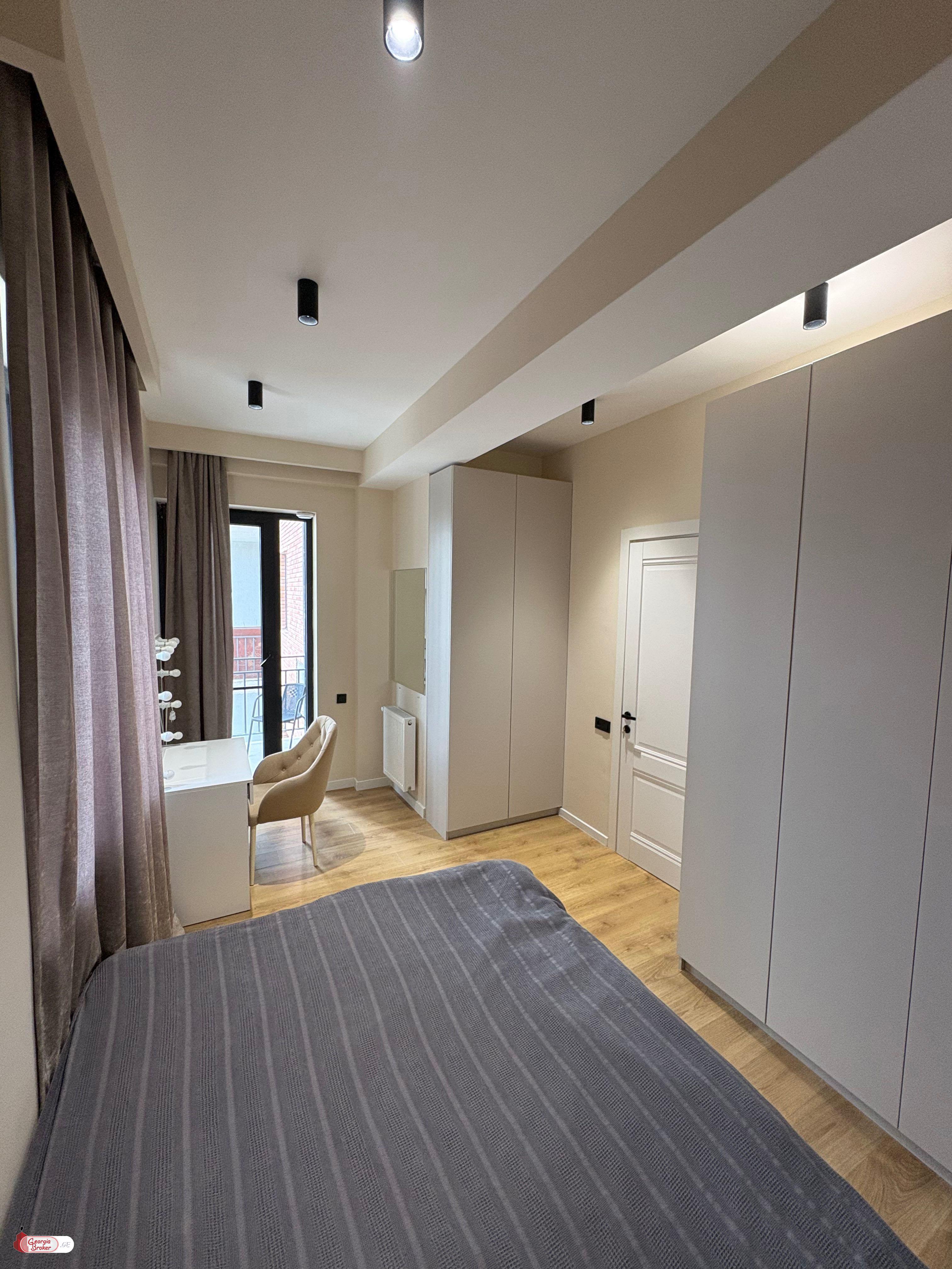 nearly repaired 4-room apartment for sale