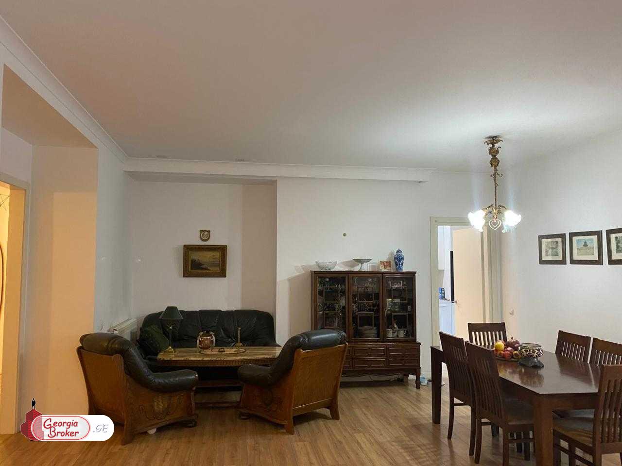 nearly repaired 5-room apartment for sale