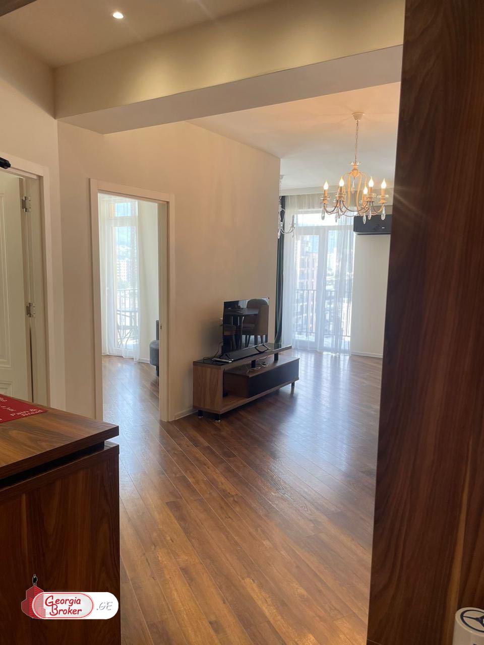 იყიდება ახალი გარემონტებული 3 ოთახიანი ბინა