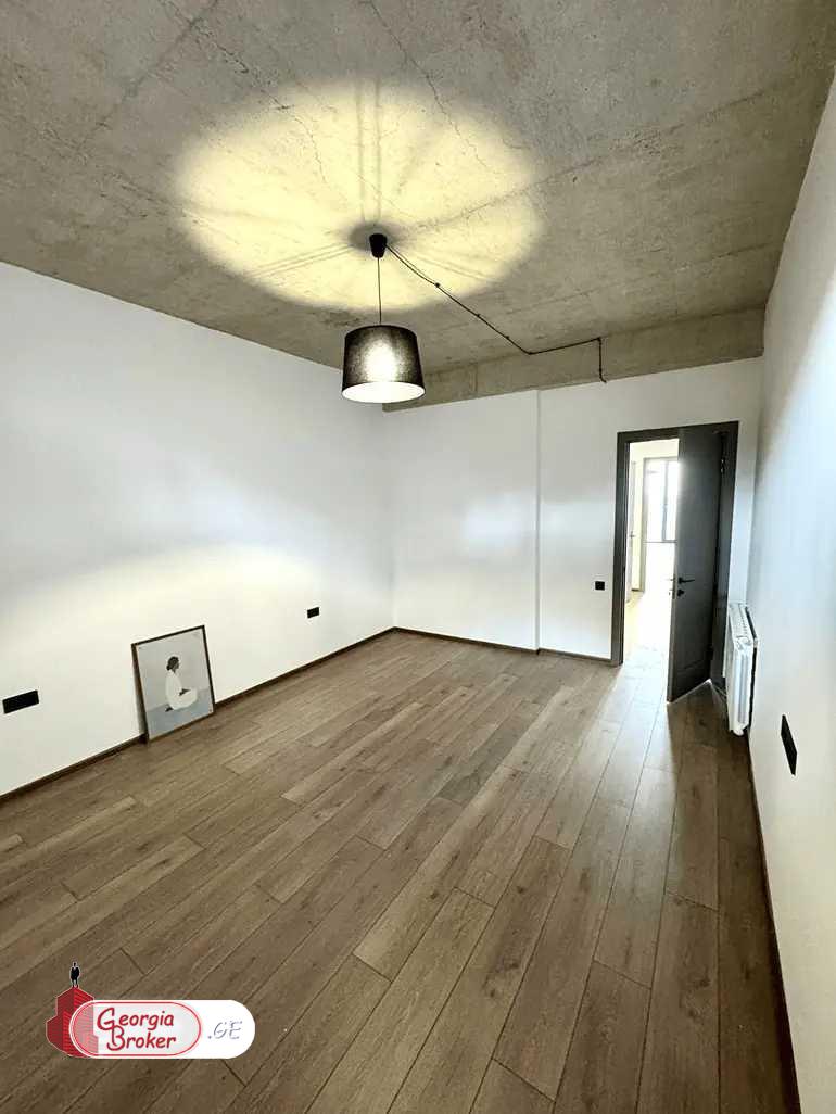 nearly repaired 4-room apartment for sale