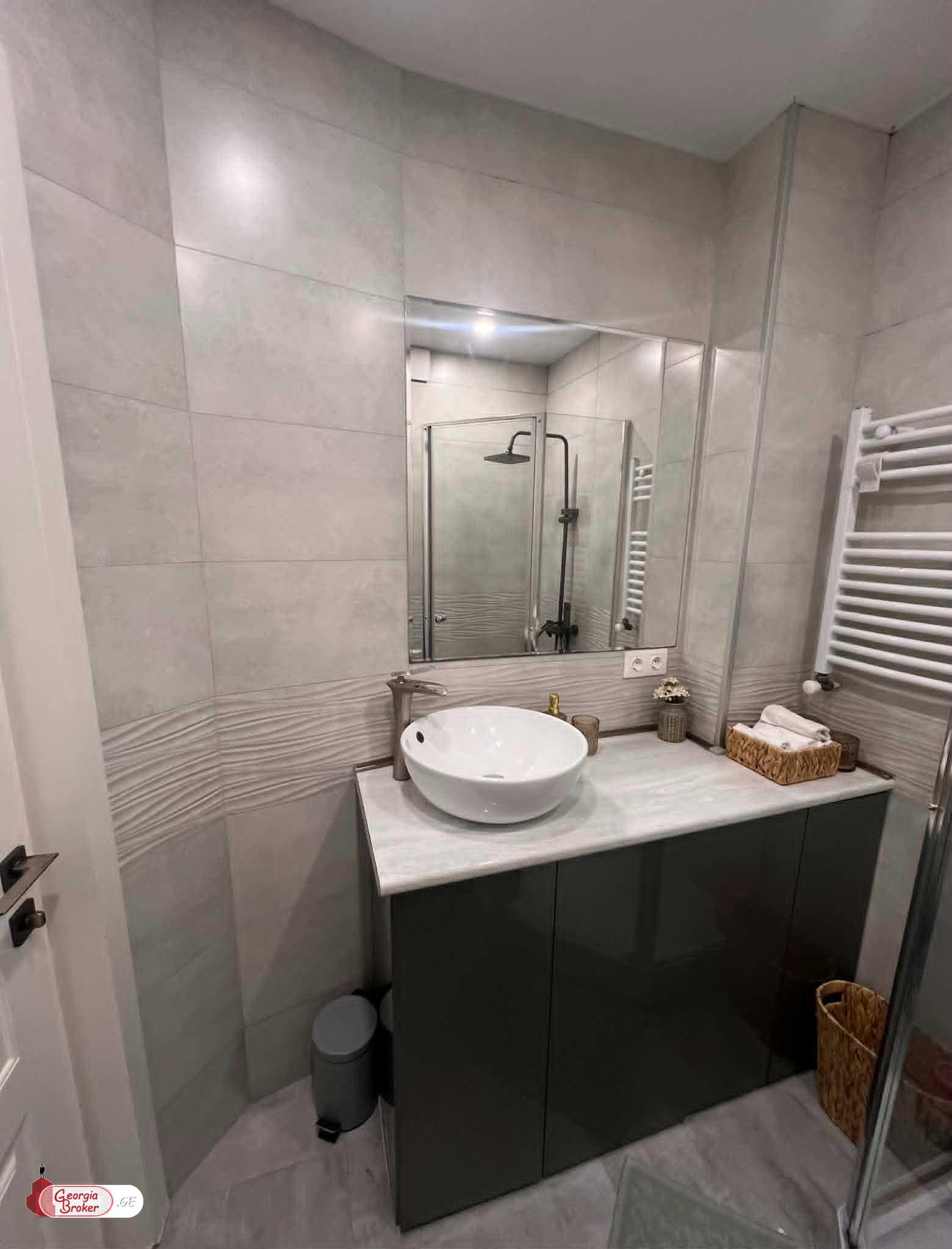 nearly repaired 4-room apartment for sale