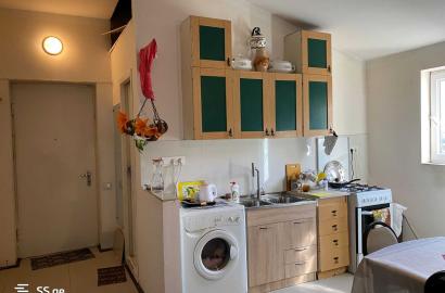 იყიდება ახალი გარემონტებული 3 ოთახიანი ბინა