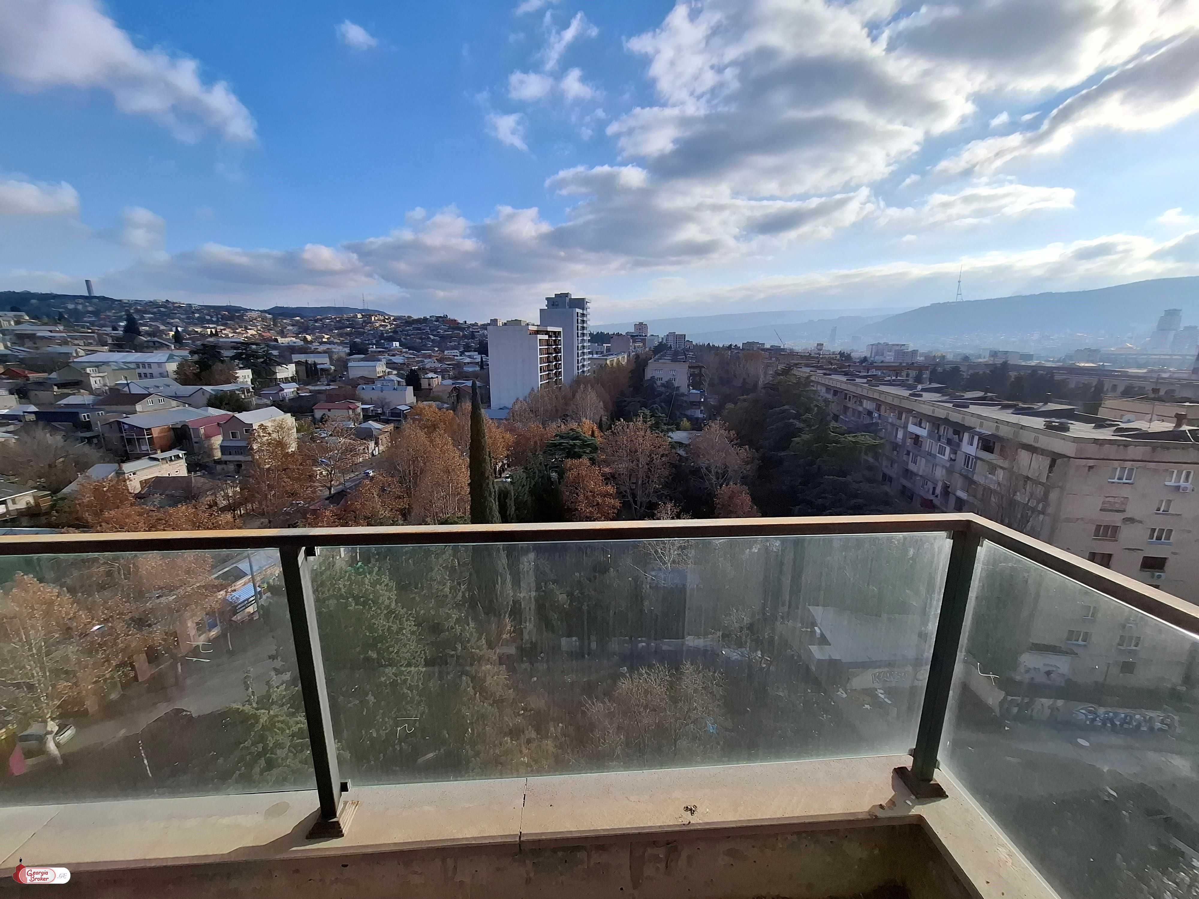 იყიდება ახალი გარემონტებული 3 ოთახიანი ბინა