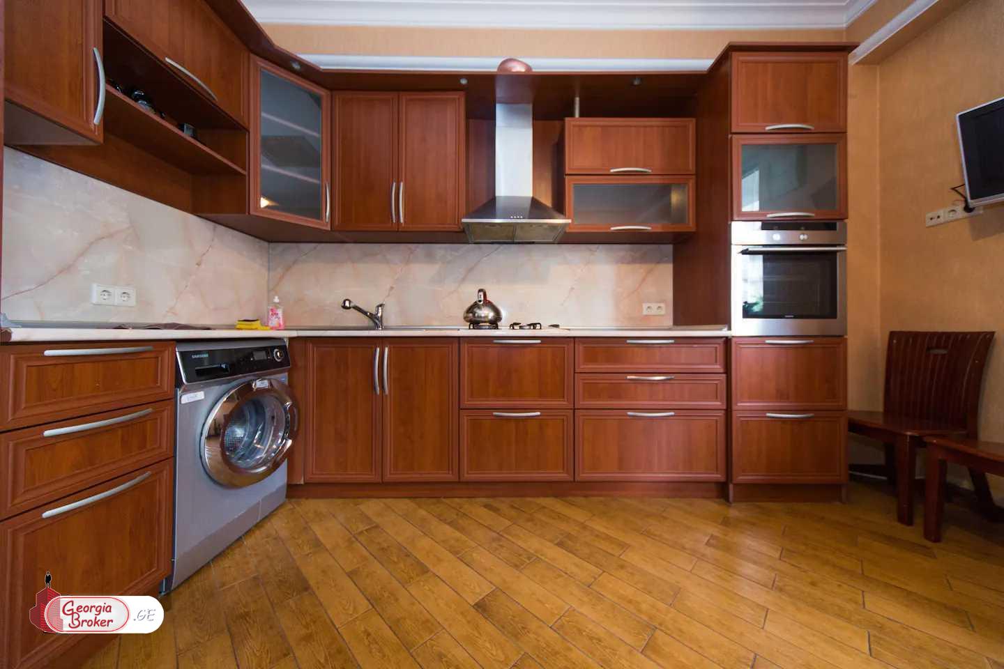 nearly repaired 4-room apartment for sale