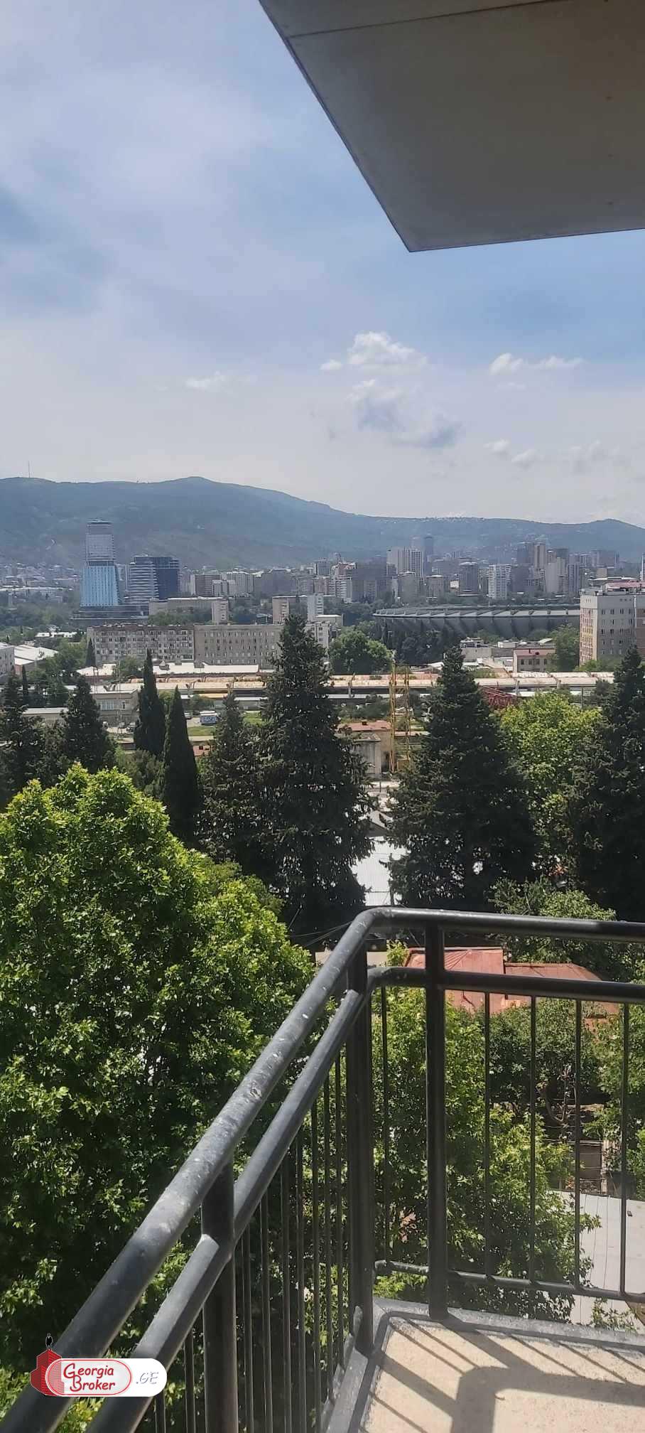 იყიდება ახალი გარემონტებული 3 ოთახიანი ბინა