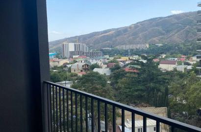 продается квартира с новым ремонтом 3-комнаты