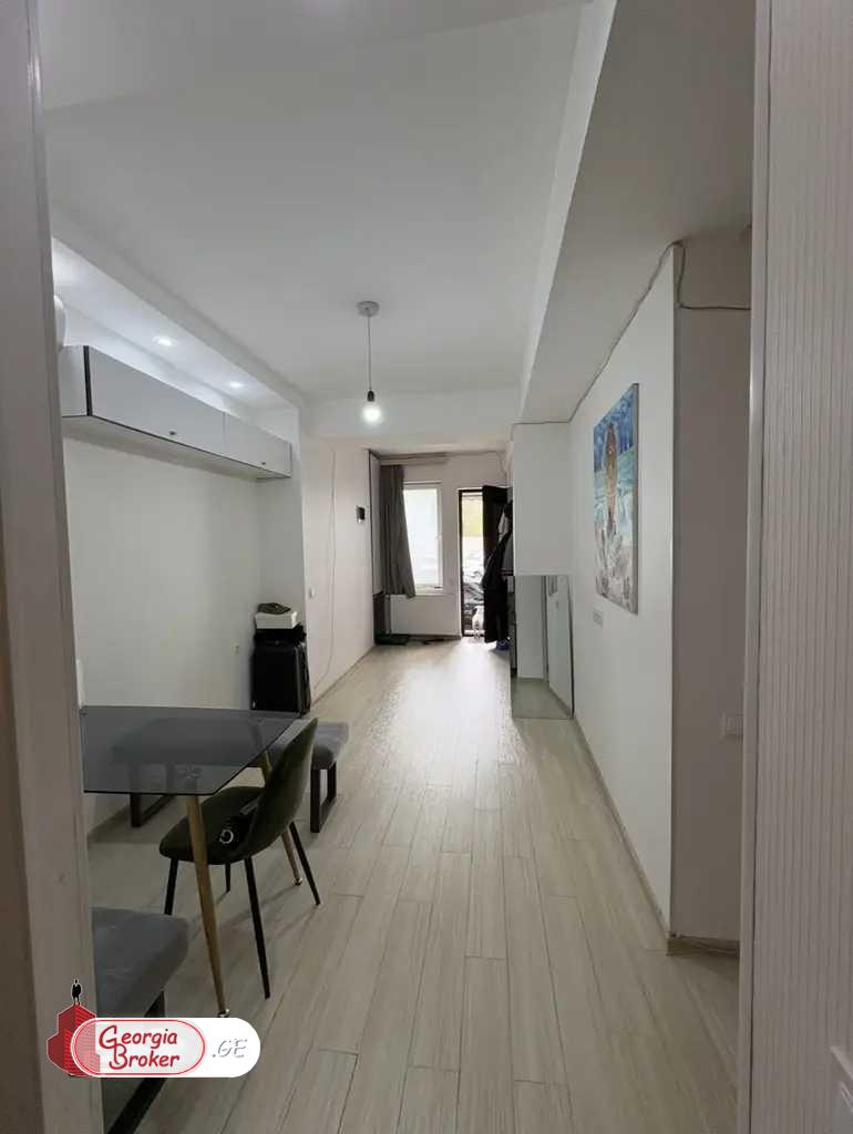 nearly repaired 3-room apartment for sale