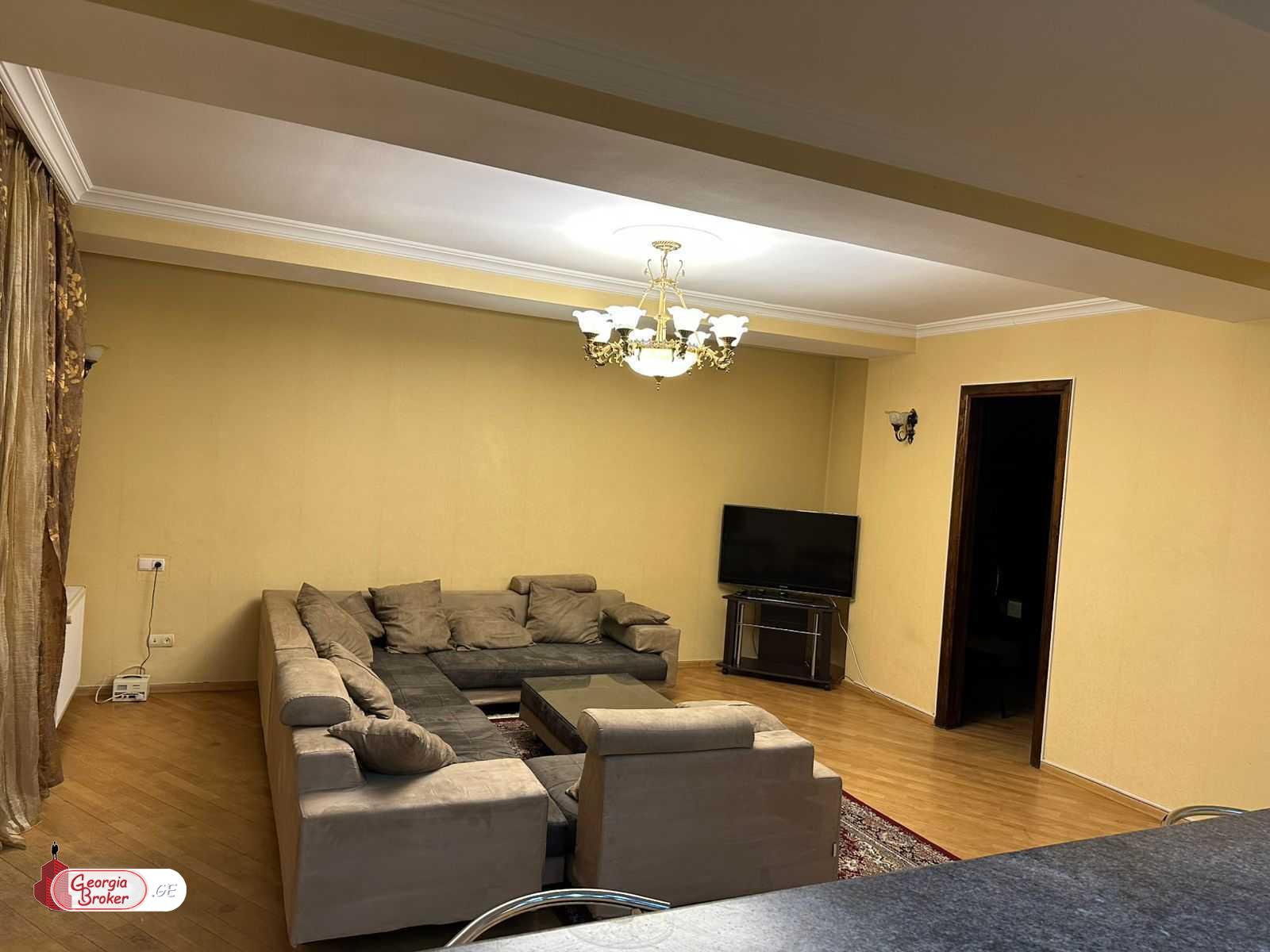 nearly repaired 4-room apartment for sale