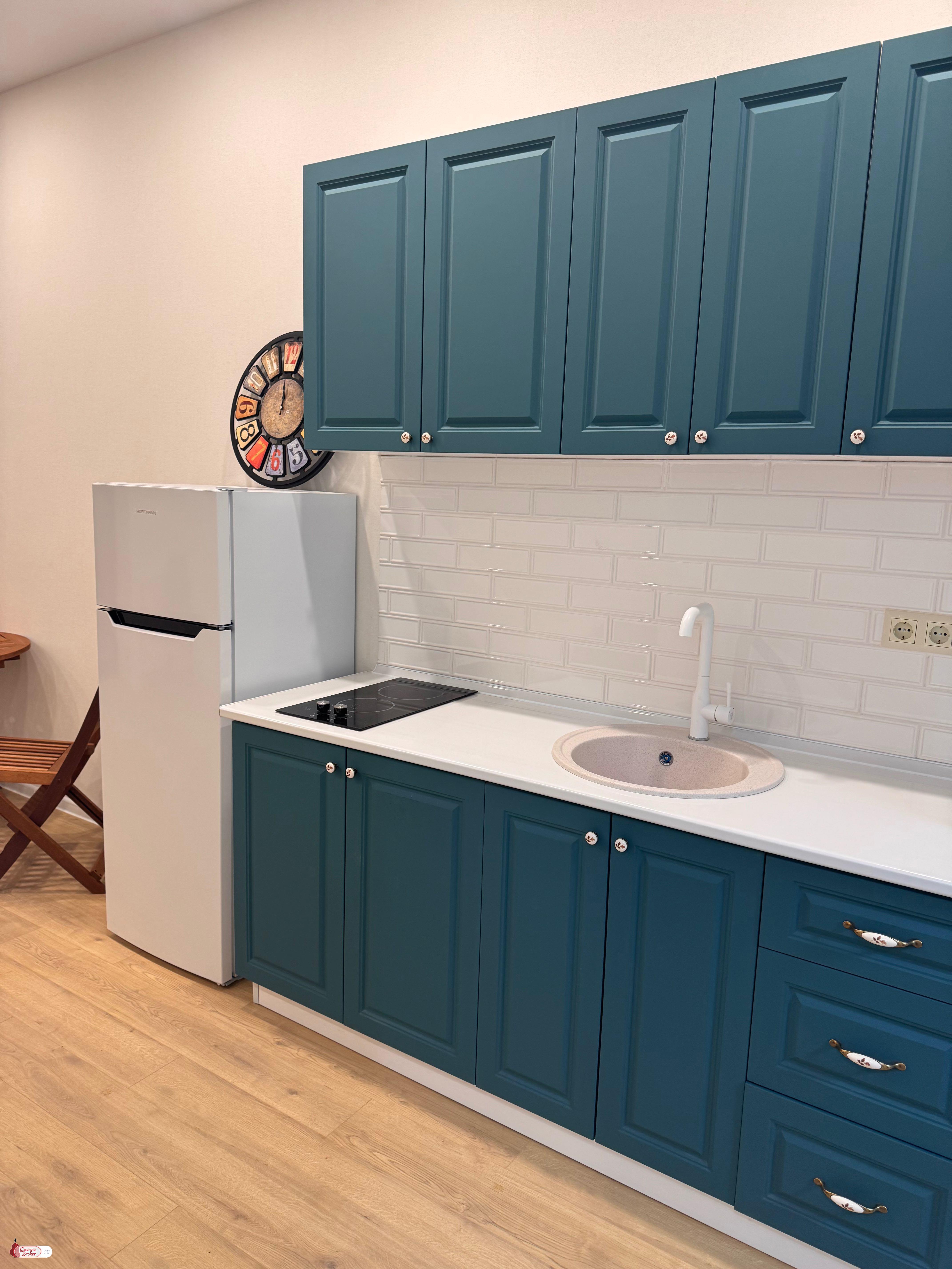 nearly repaired 1-room apartment for sale