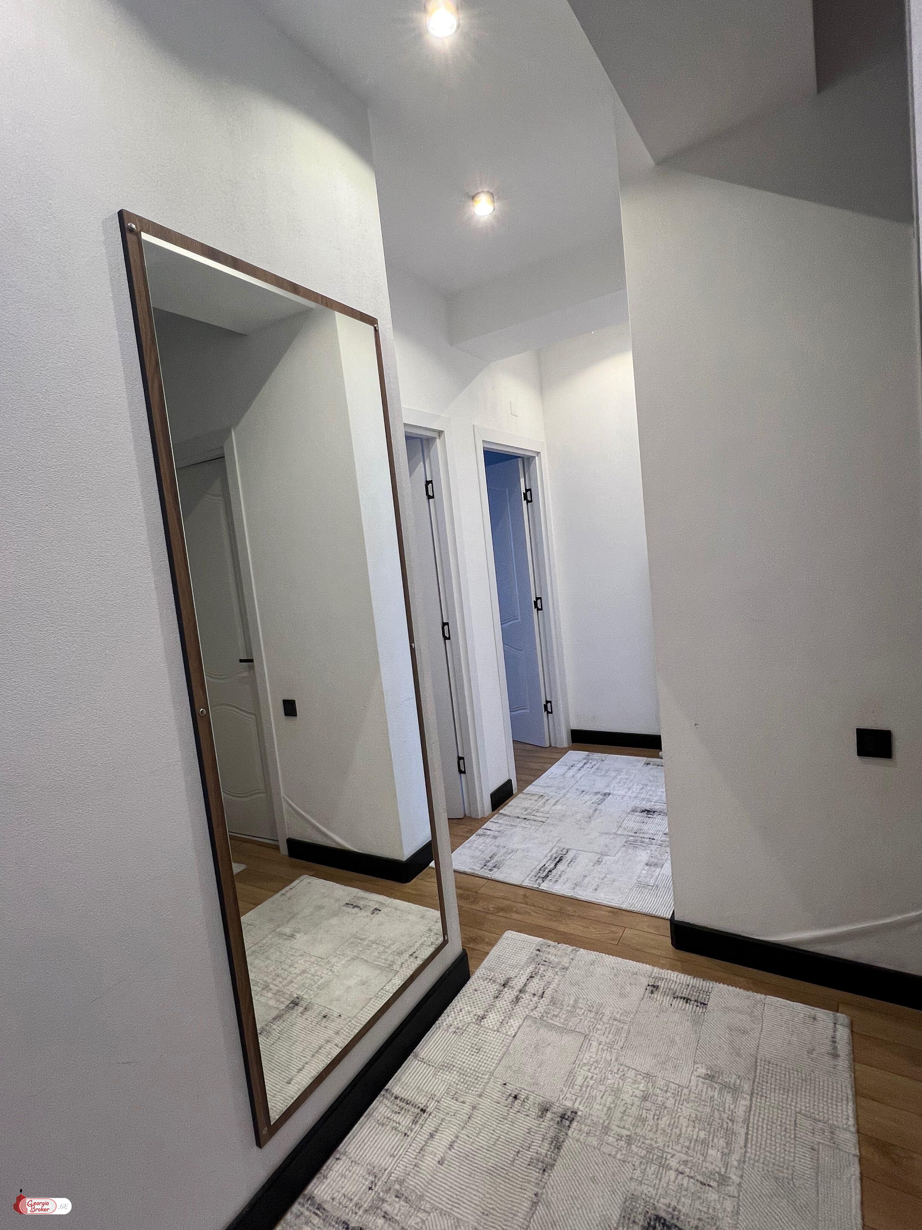 nearly repaired 3-room apartment for sale