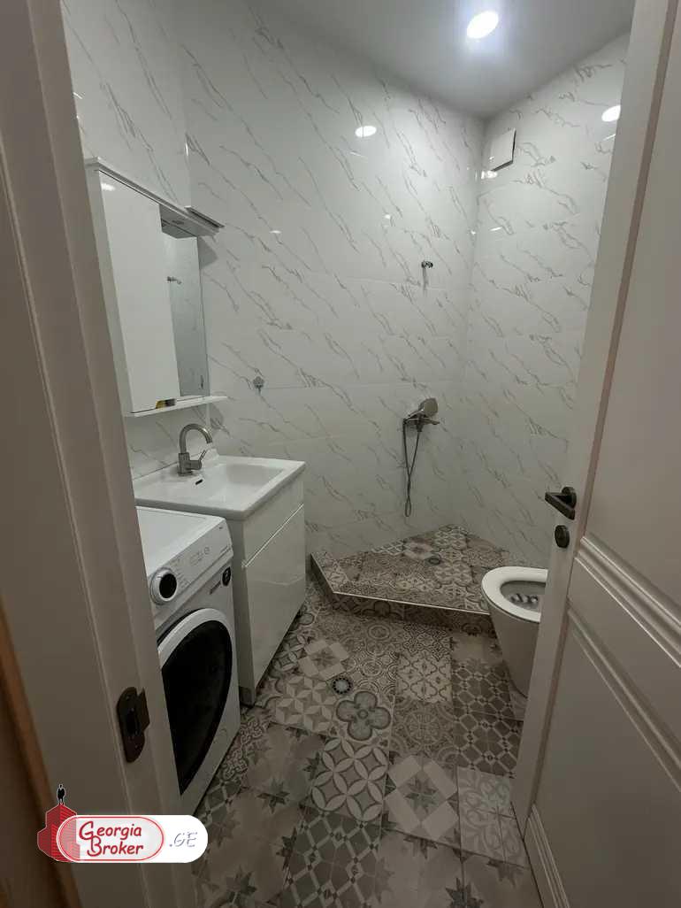 nearly repaired 3-room apartment for sale