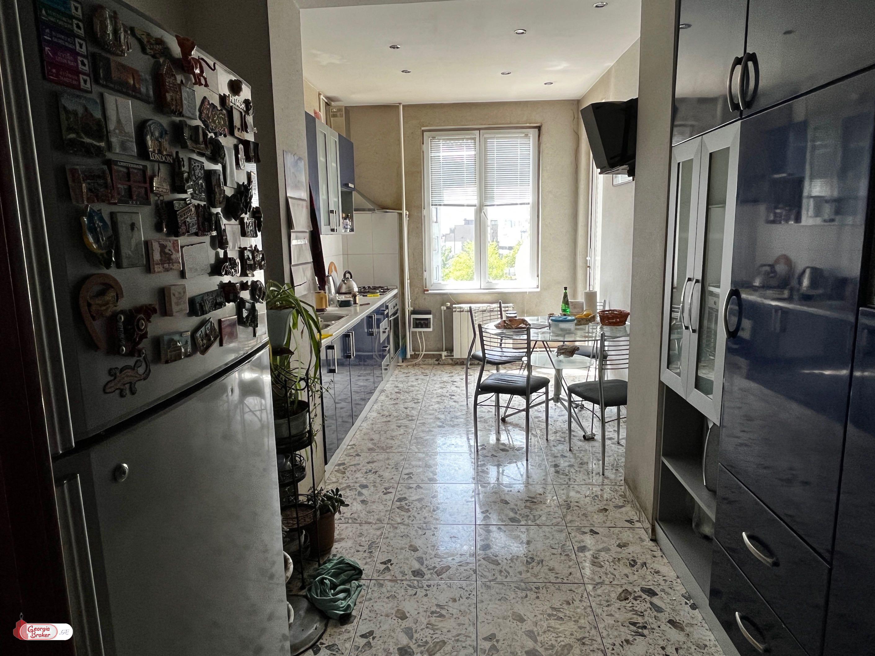 nearly repaired 5-room apartment for sale