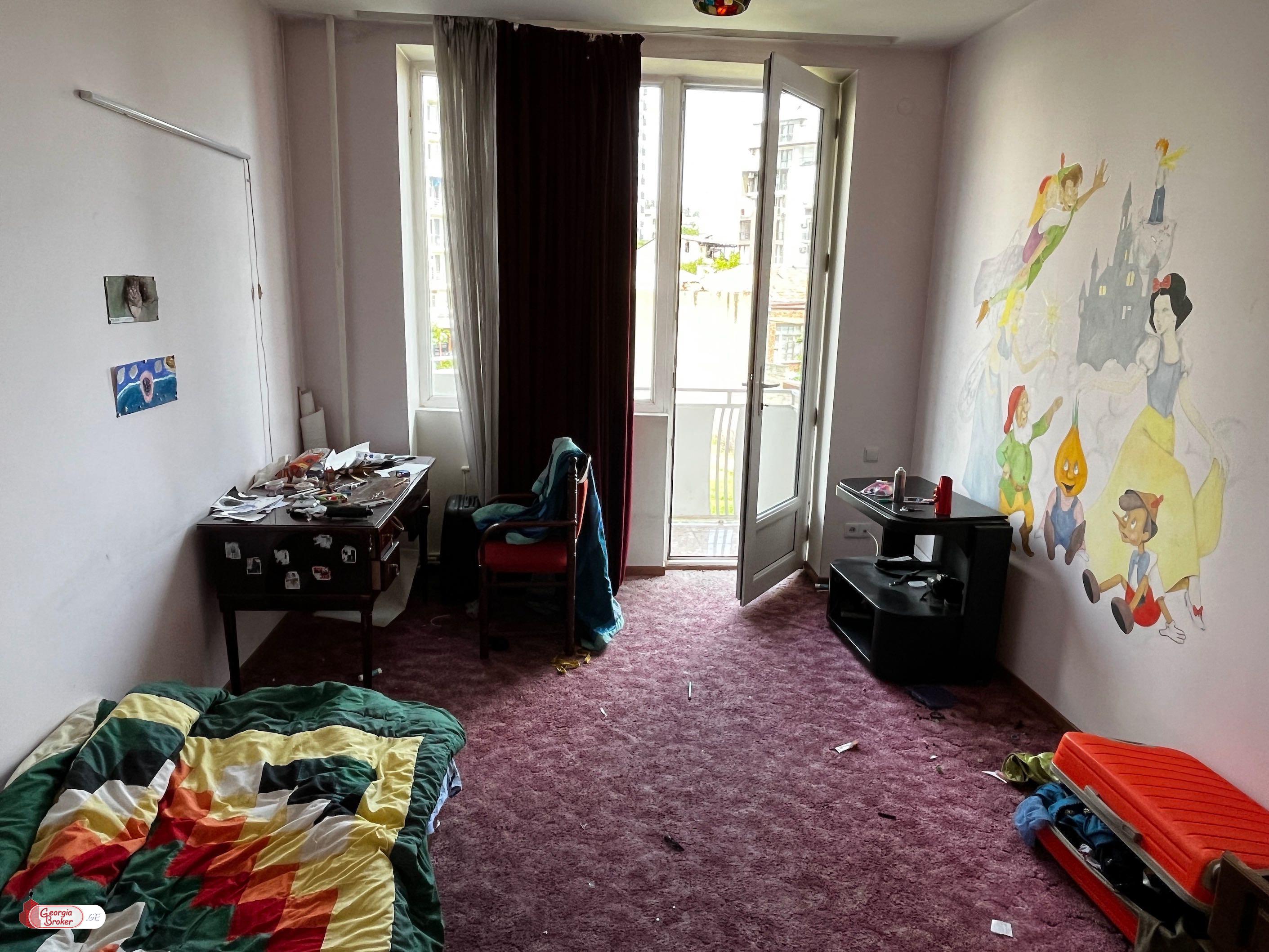 nearly repaired 5-room apartment for sale