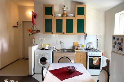 იყიდება ახალი გარემონტებული 3 ოთახიანი ბინა