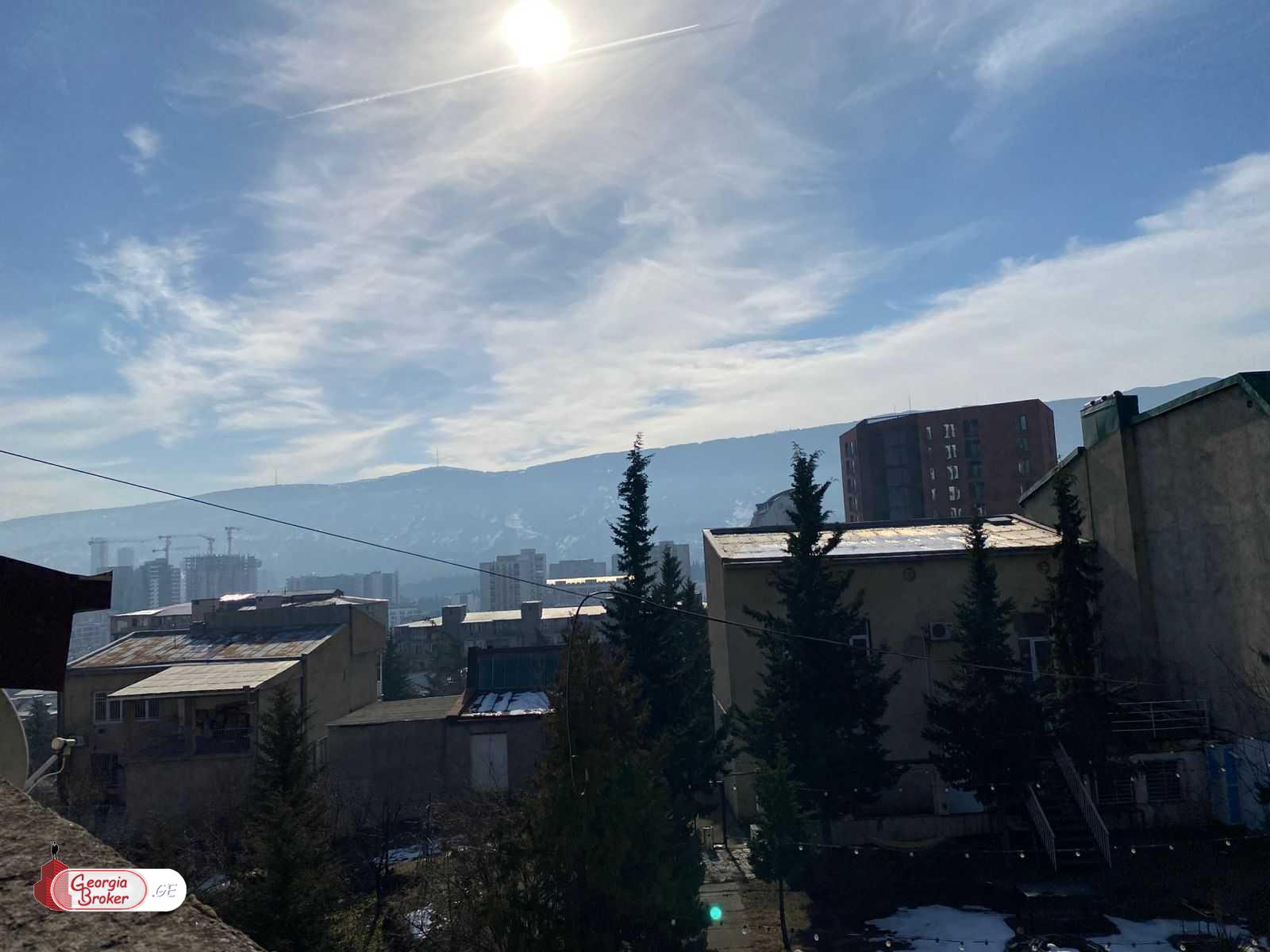 იყიდება ახალი გარემონტებული 3 ოთახიანი ბინა