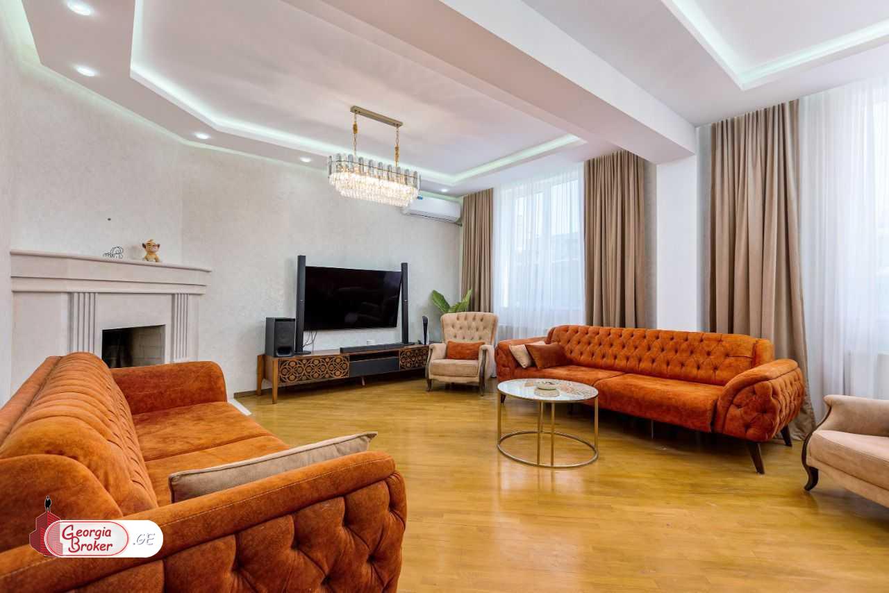 nearly repaired 5-room apartment for sale