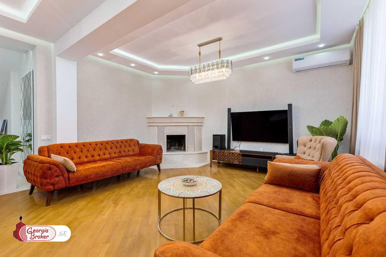 nearly repaired 5-room apartment for sale