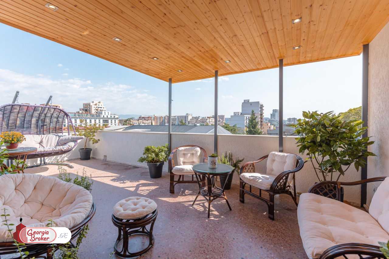 nearly repaired 5-room apartment for sale