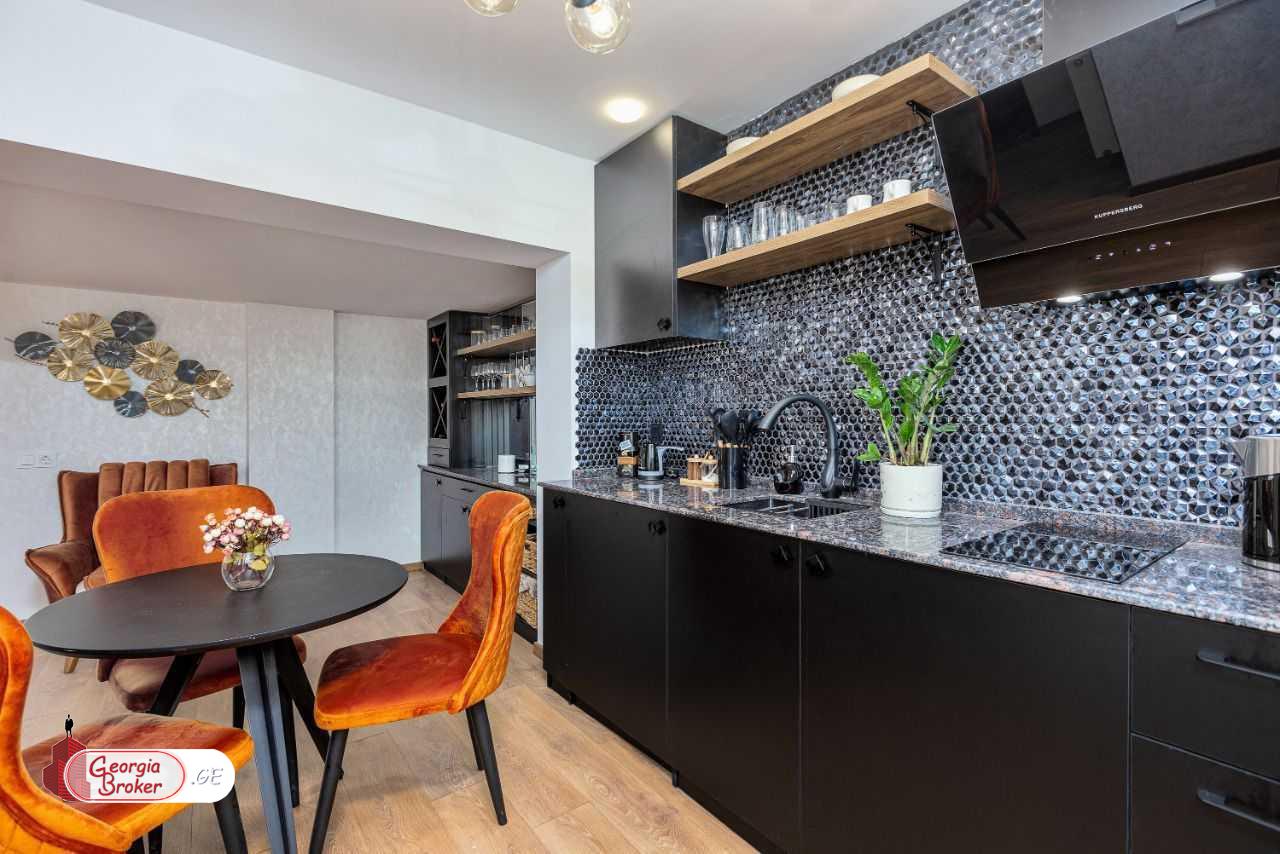 nearly repaired 5-room apartment for sale