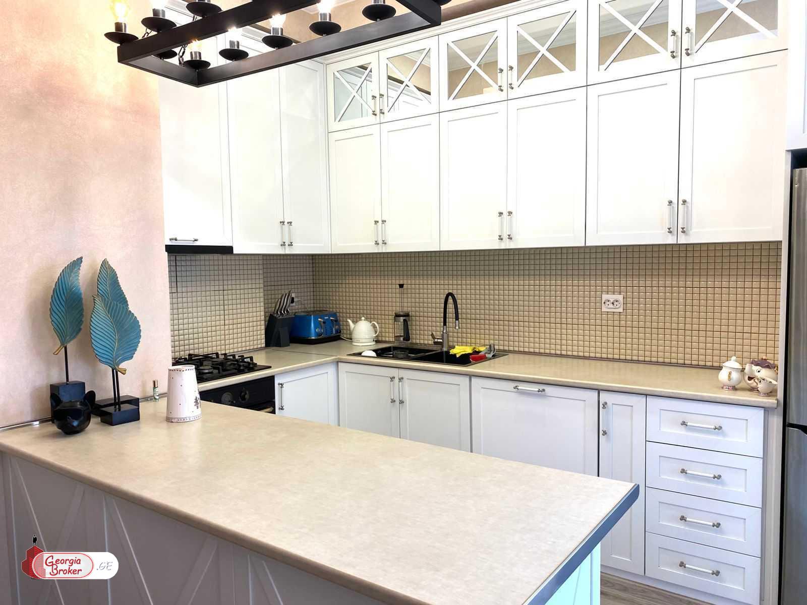 nearly repaired 3-room apartment for sale