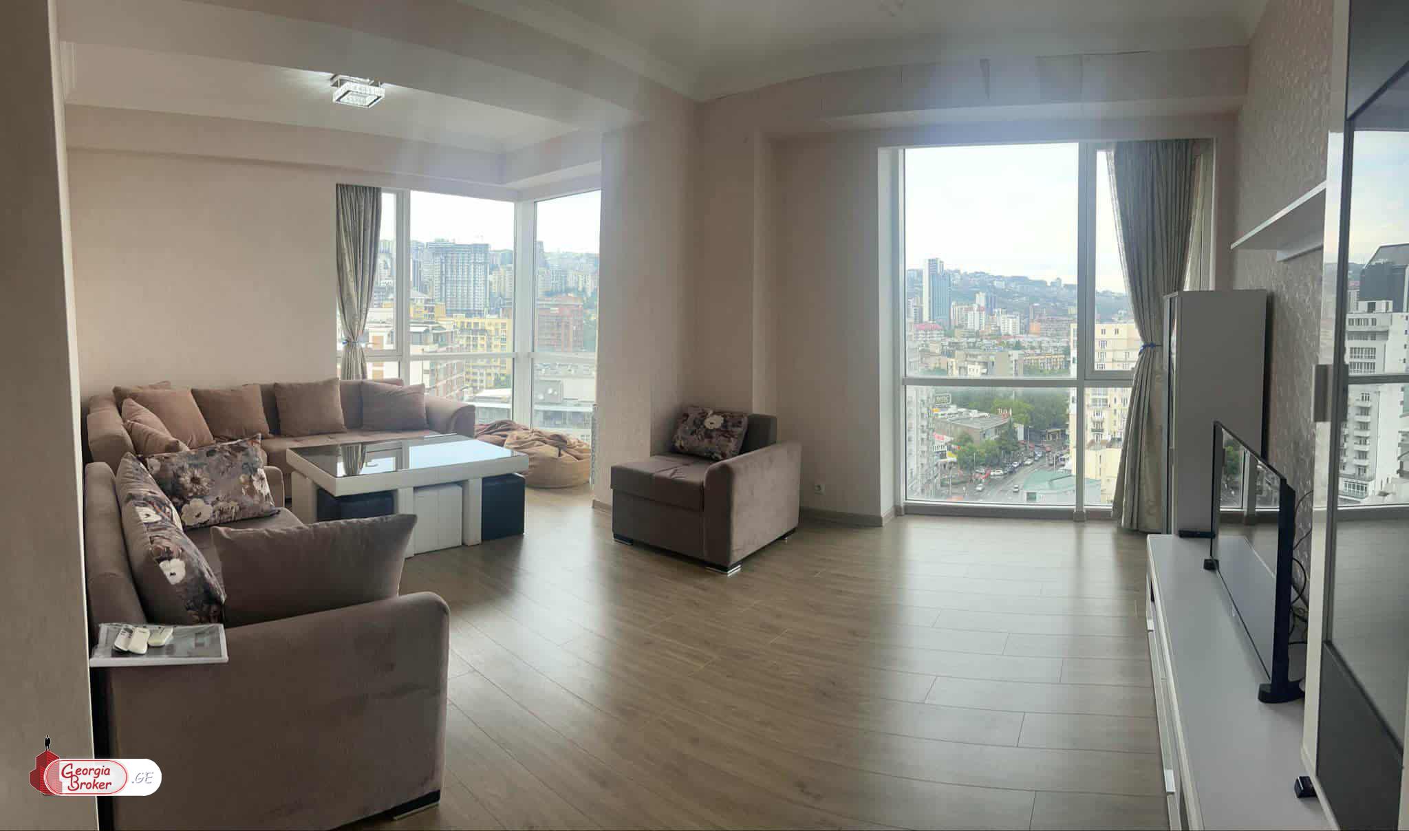 იყიდება ახალი გარემონტებული 4 ოთახიანი ბინა