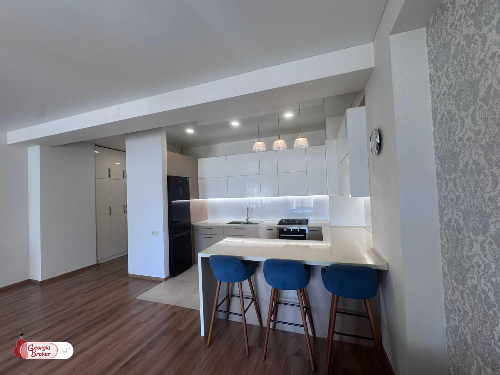 nearly repaired 4-room apartment for sale