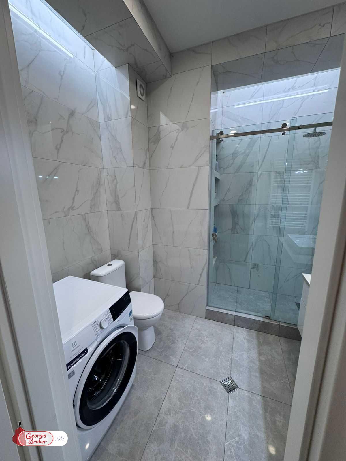 nearly repaired 4-room apartment for sale