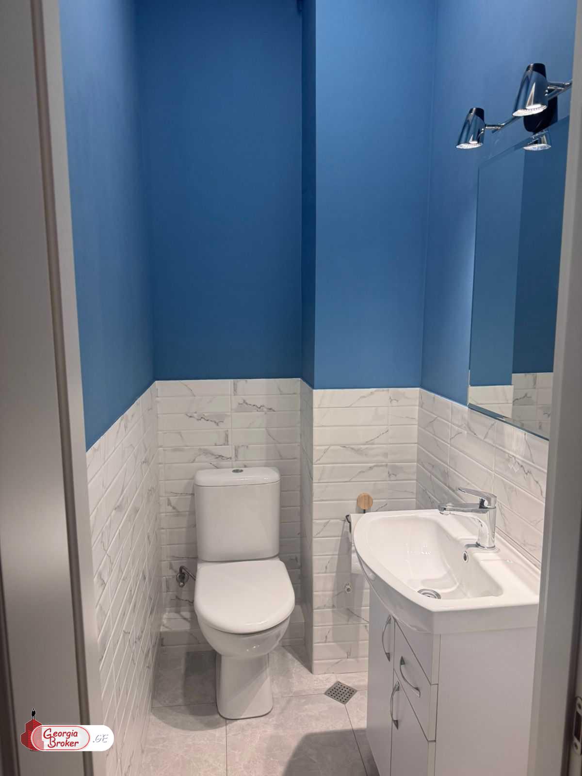 nearly repaired 4-room apartment for sale