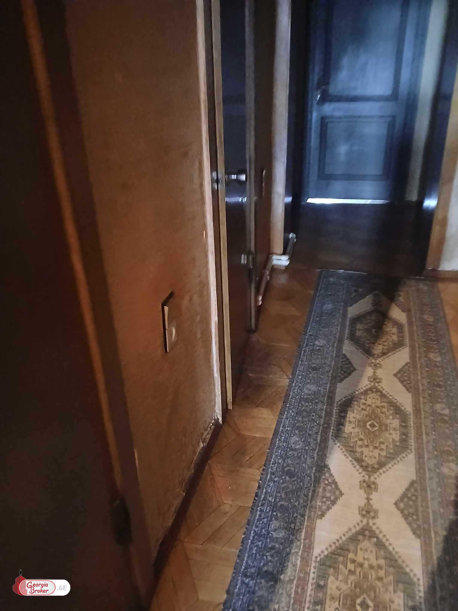 nearly repaired 5-room apartment for sale