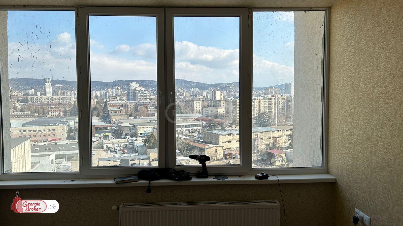 nearly repaired 3-room apartment for sale