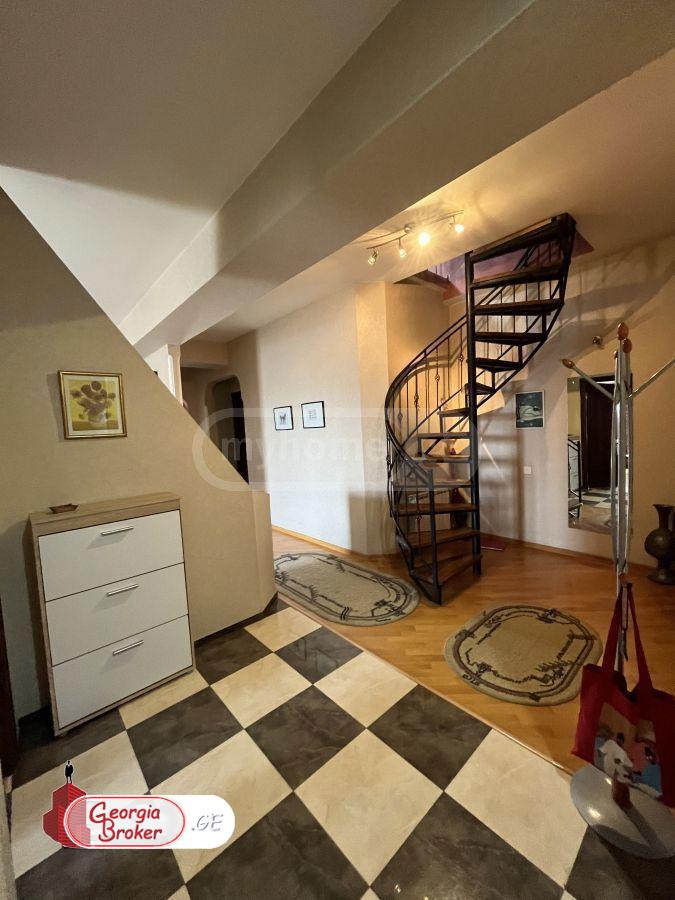 nearly repaired 4-room apartment for sale