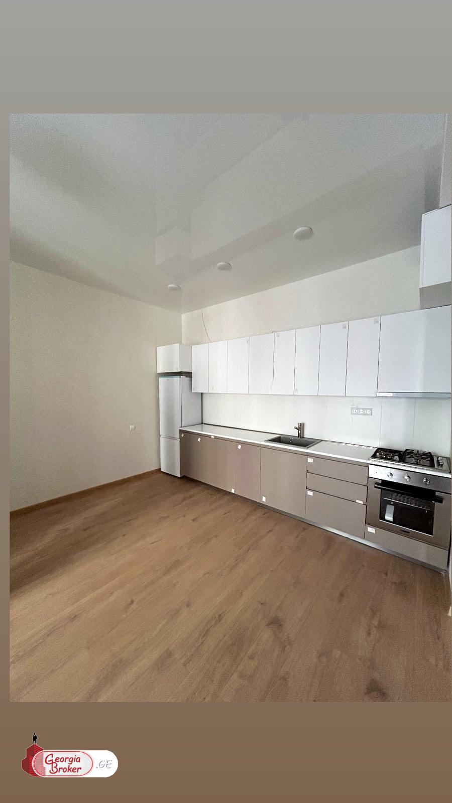 nearly repaired 2-room apartment for sale