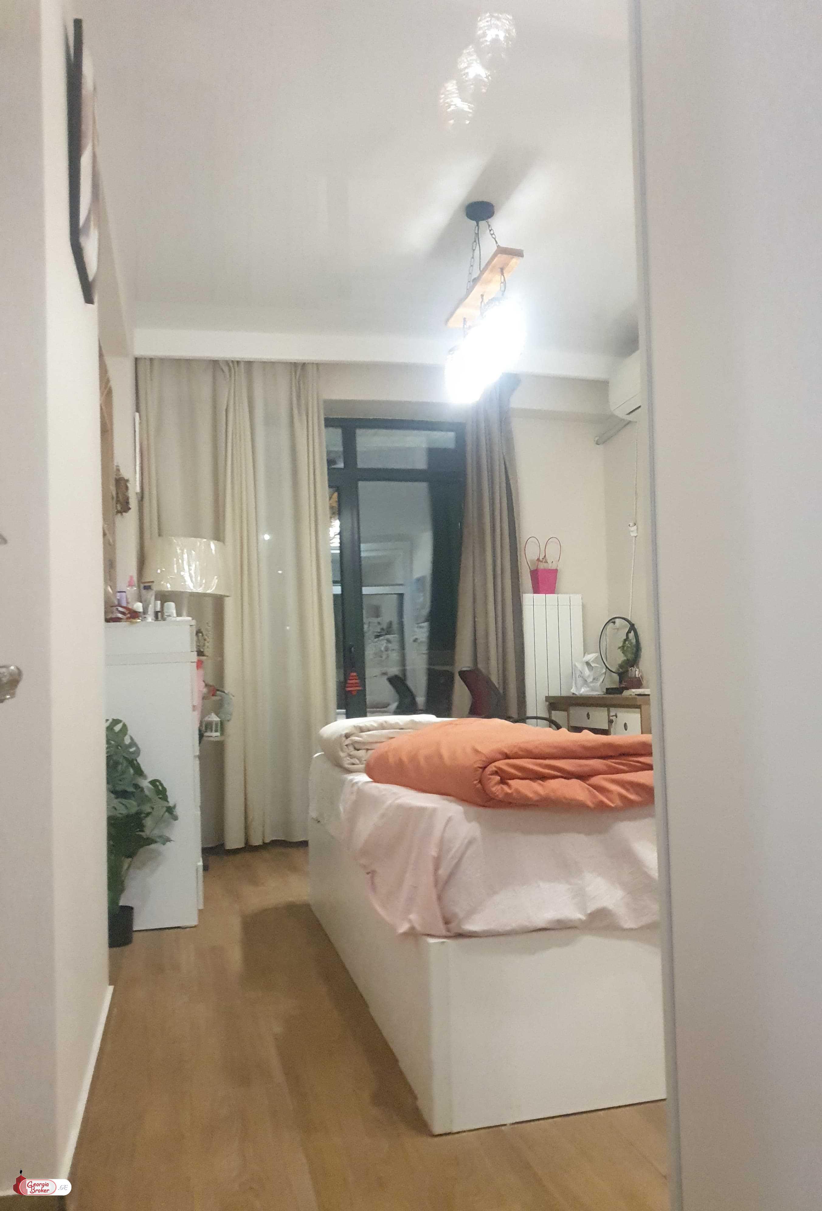 nearly repaired 3-room apartment for sale