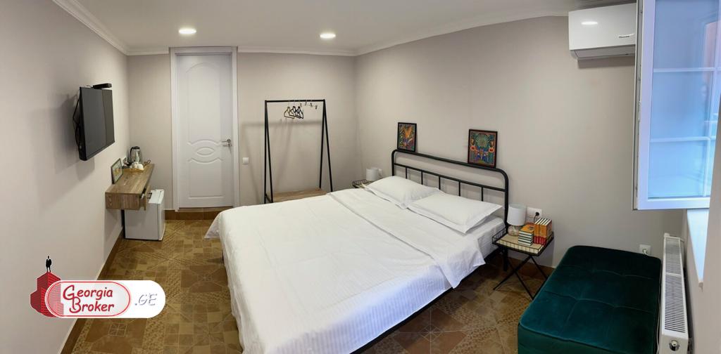 იყიდება ახალი გარემონტებული 6 ნომრიანი სასტუმრო