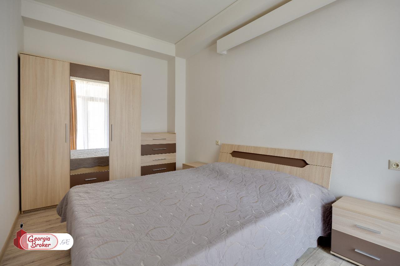 nearly repaired 2-room apartment for sale