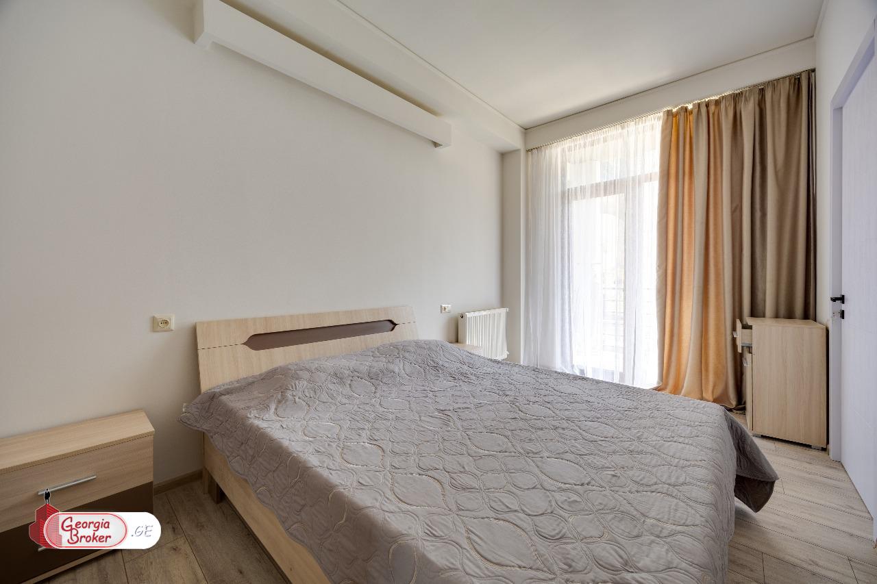 nearly repaired 2-room apartment for sale