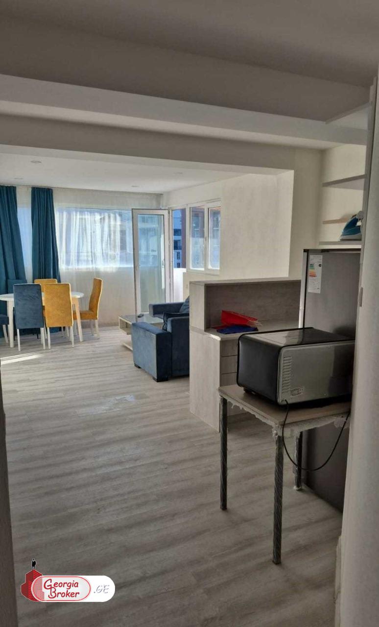 nearly repaired 3-room apartment for sale