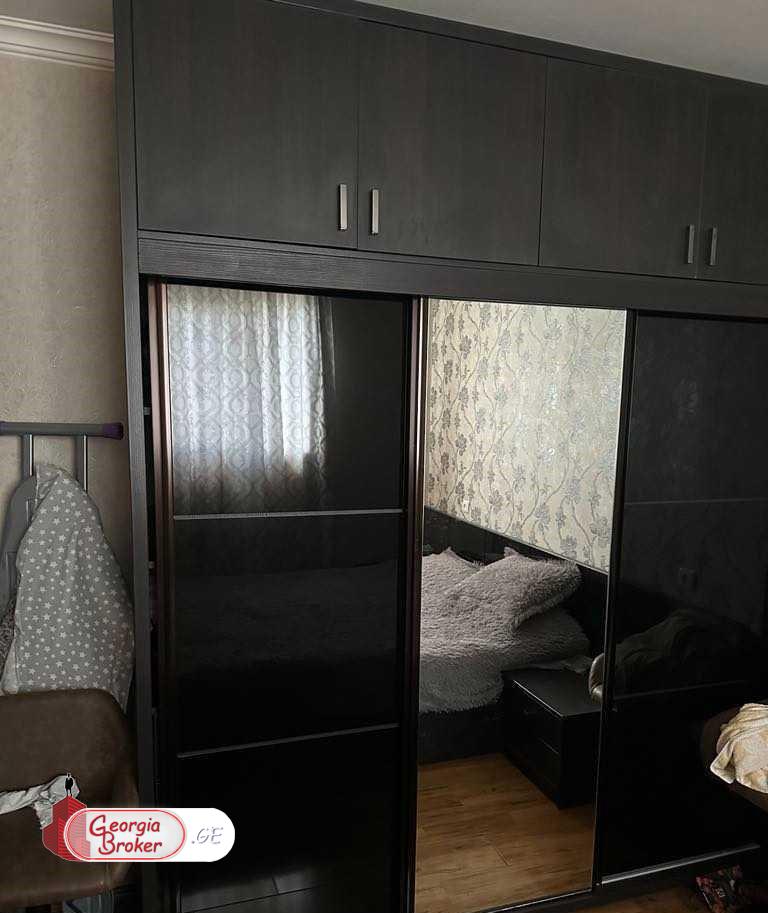 იყიდება ახალი გარემონტებული 3 ოთახიანი ბინა