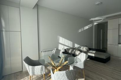 იყიდება ახალი გარემონტებული 2 ოთახიანი ბინა