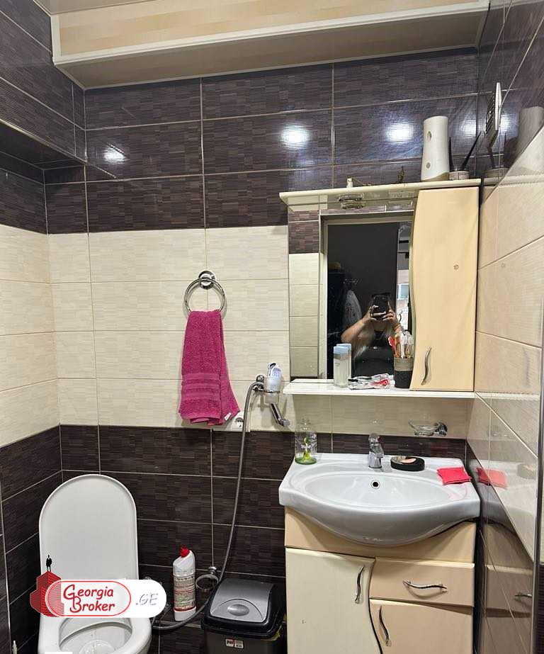 იყიდება ახალი გარემონტებული 3 ოთახიანი ბინა