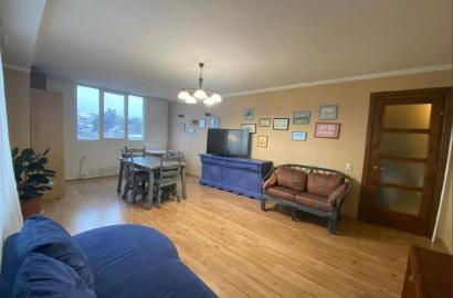 იყიდება ახალი გარემონტებული 2 ოთახიანი ბინა