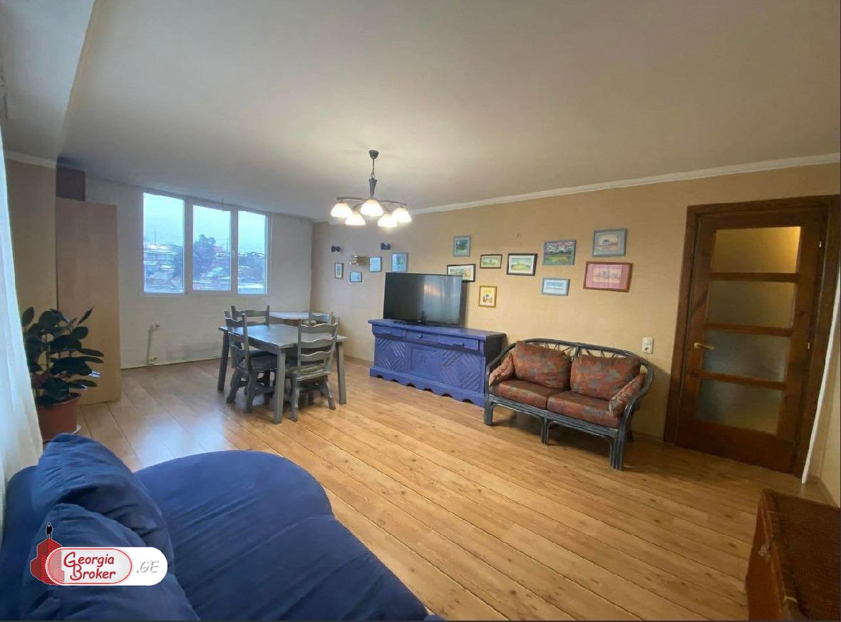 იყიდება ახალი გარემონტებული 2 ოთახიანი ბინა