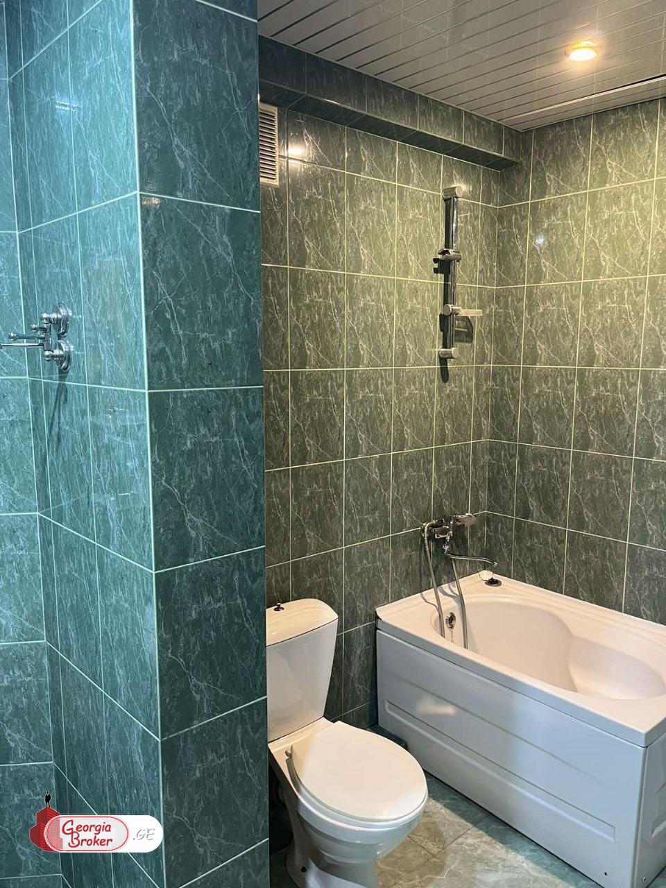 იყიდება ახალი გარემონტებული 4 ოთახიანი ბინა