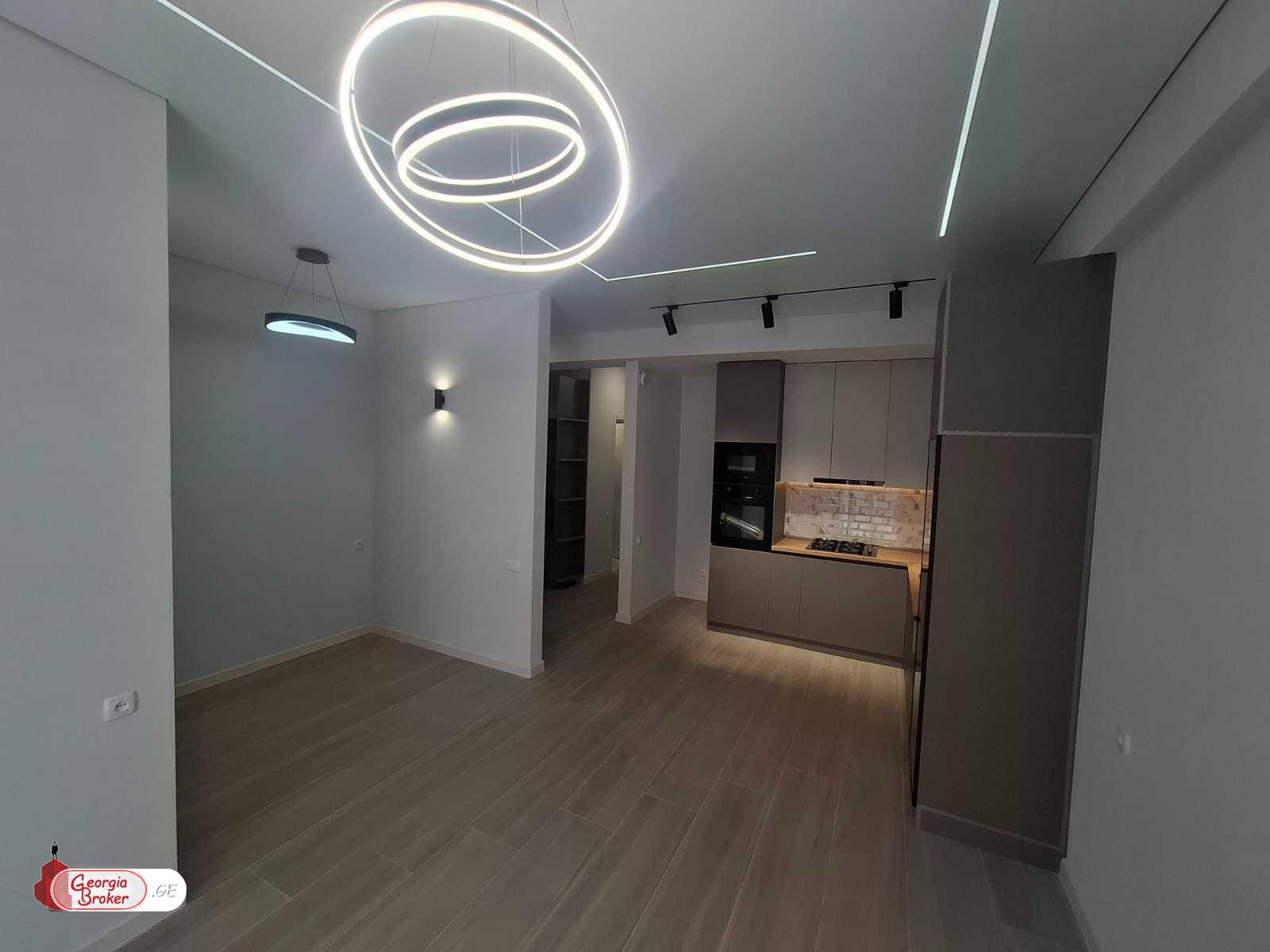 nearly repaired 3-room apartment for sale