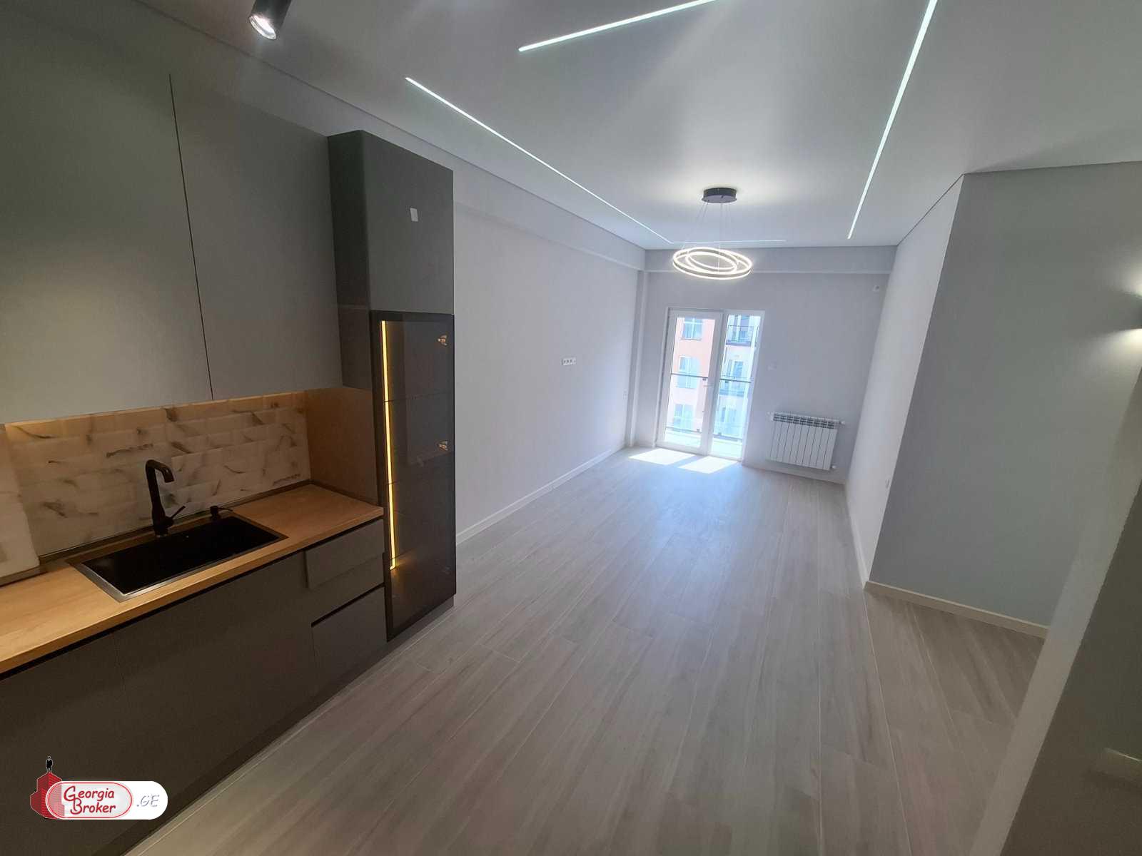 nearly repaired 3-room apartment for sale