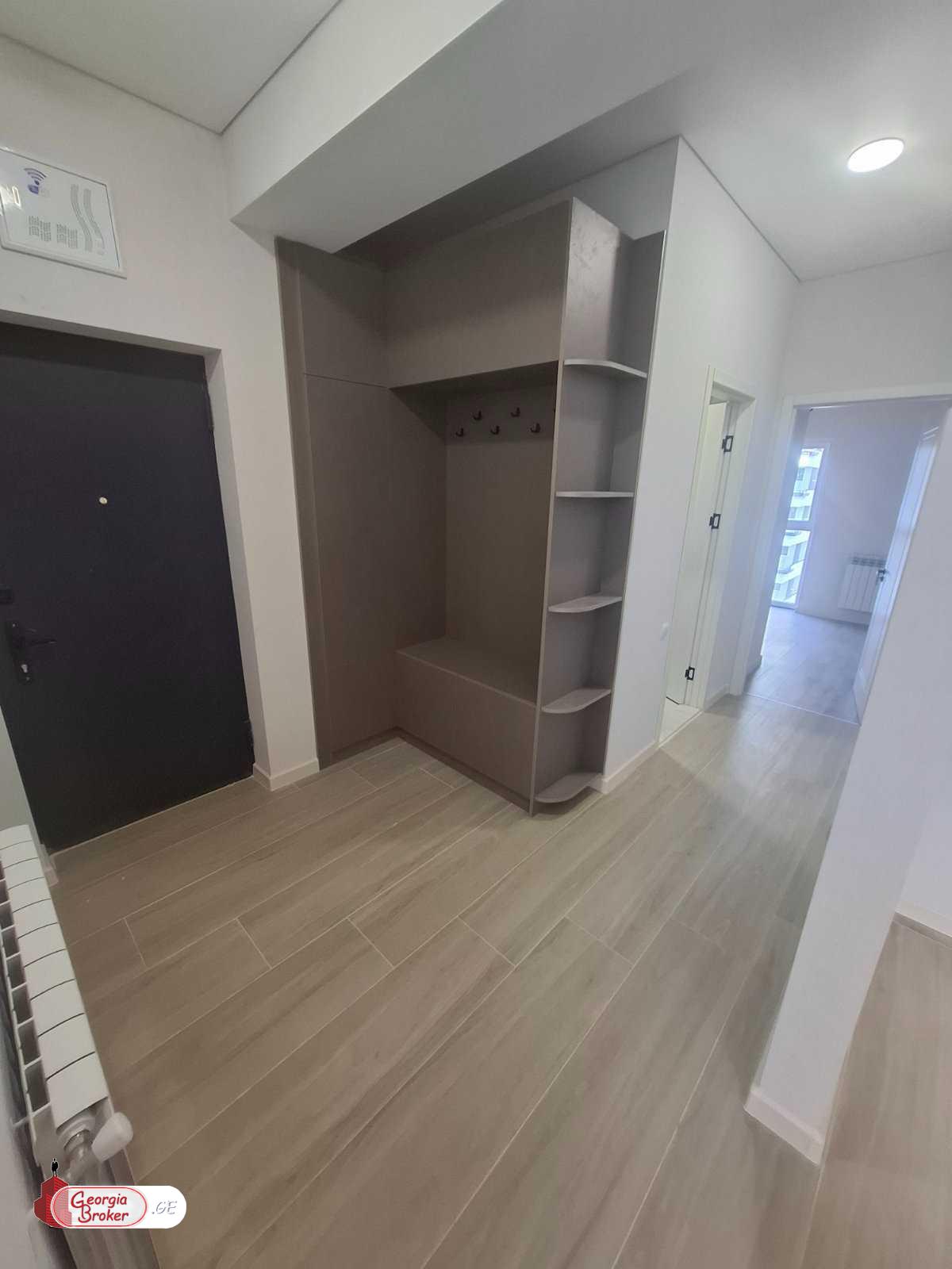 nearly repaired 3-room apartment for sale