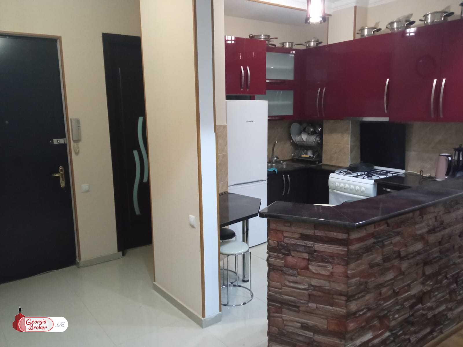 იყიდება ახალი გარემონტებული 4 ოთახიანი ბინა