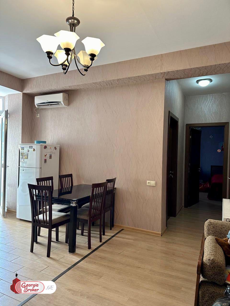 nearly repaired 3-room apartment for sale