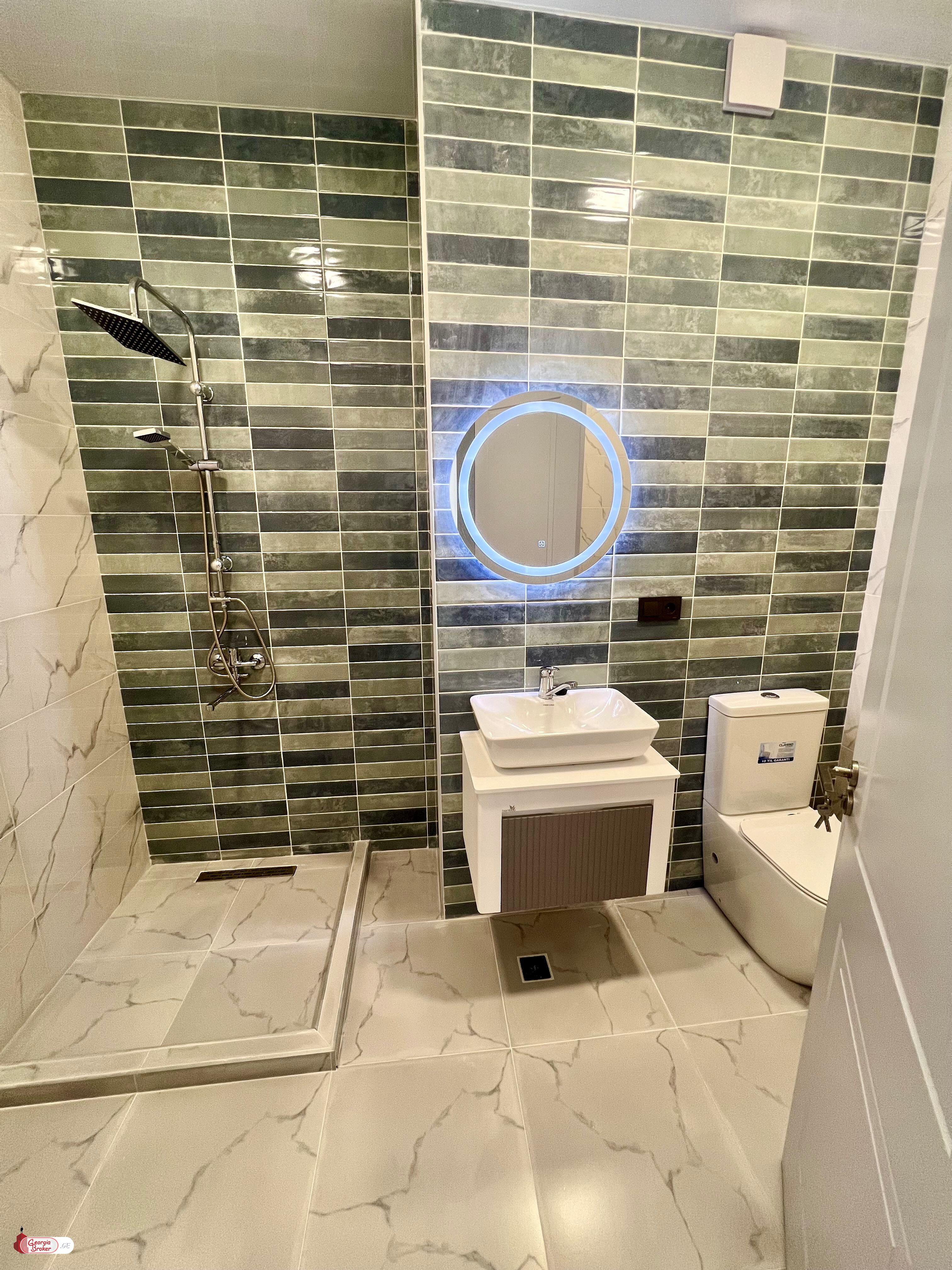 nearly repaired 2-room apartment for sale